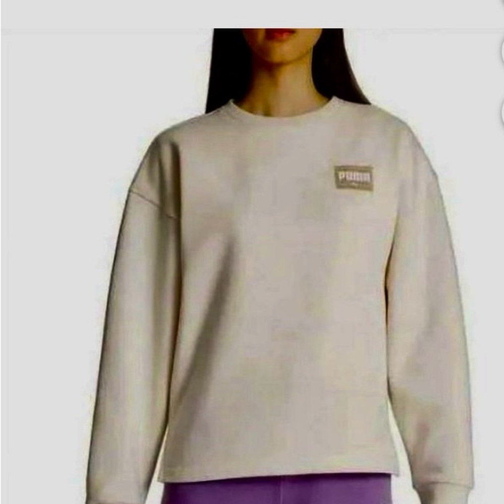 Puma Women’s Beige Pullover Crewneck Sweatshirt Fleece Top - Picture 6 of 6